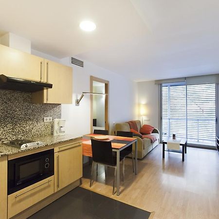 Apartaments Travessera-Parc Gueell Barcelona Exterior photo